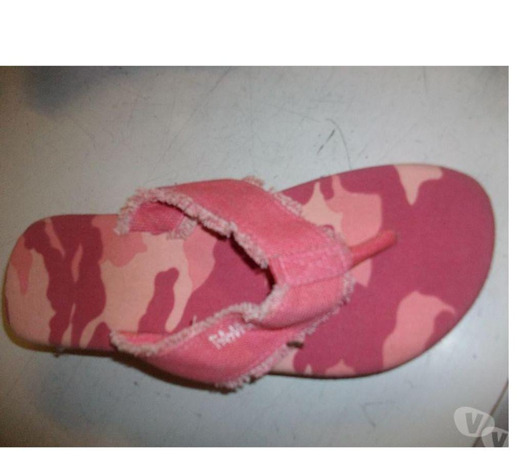 Chaussures Bas-Rhin Bouxwiller - 67330 - Photos Vivastreet Tongs chiffonées Rose pt 38-neuves- à 3 €
