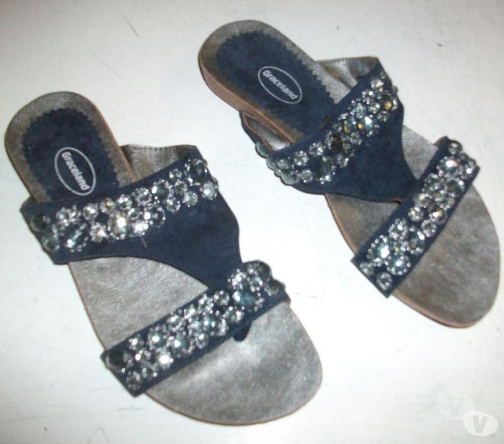 Chaussures Bas-Rhin Bouxwiller - 67330 - Photos Vivastreet Mules Marine à Perles pt 38-neuves