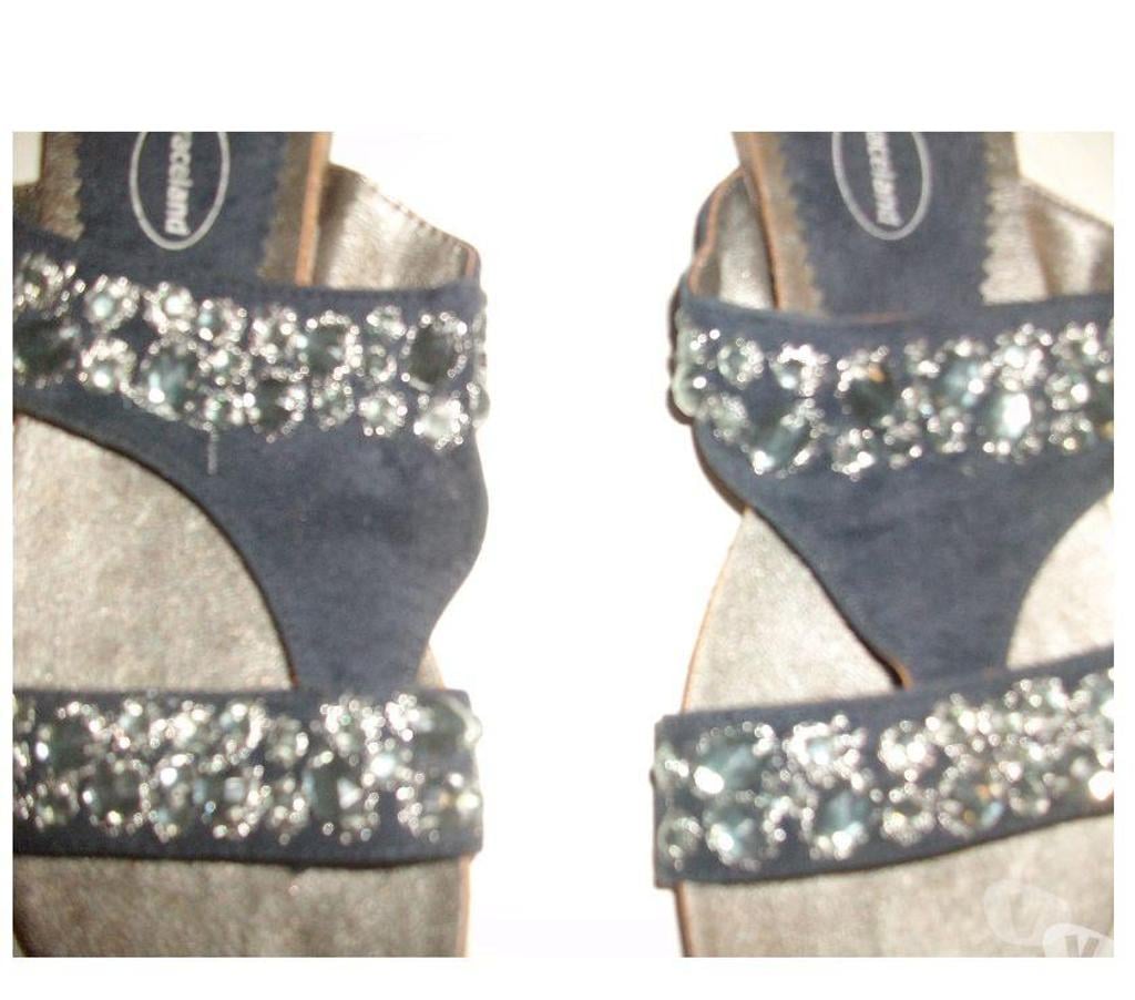 Chaussures Bas-Rhin Bouxwiller - 67330 - Photos Vivastreet Mules Marine à Perles pt 38-neuves