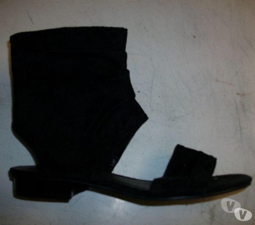 Chaussures Bas-Rhin Bouxwiller - 67330 - Photos Vivastreet Sandales hautes Noir daim à tirette pt 38-neuves