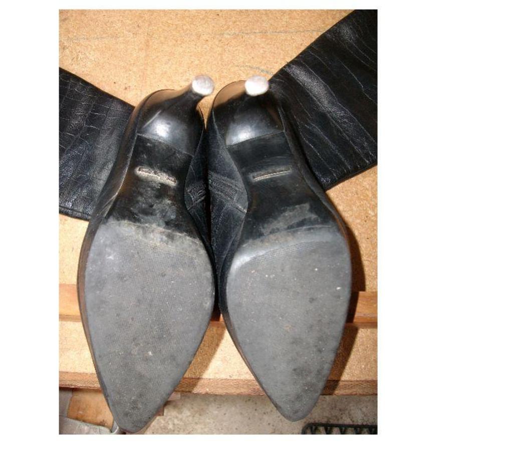 Chaussures Bas-Rhin Bouxwiller - 67330 - Photos Vivastreet Bottes Noir hauts talons et à tirette pt 38