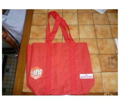 Accessoires - Bagagerie Feves Moselle - Photos Vivastreet Sac shopping Royal canin marques pub chien cuisine chocolat