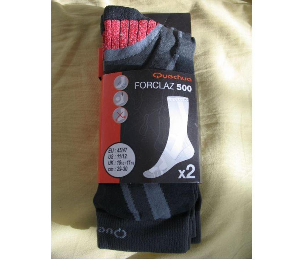 Vêtements occasion Alpes-Maritimes Antibes - 06600 - Photos Vivastreet chaussettes de ski