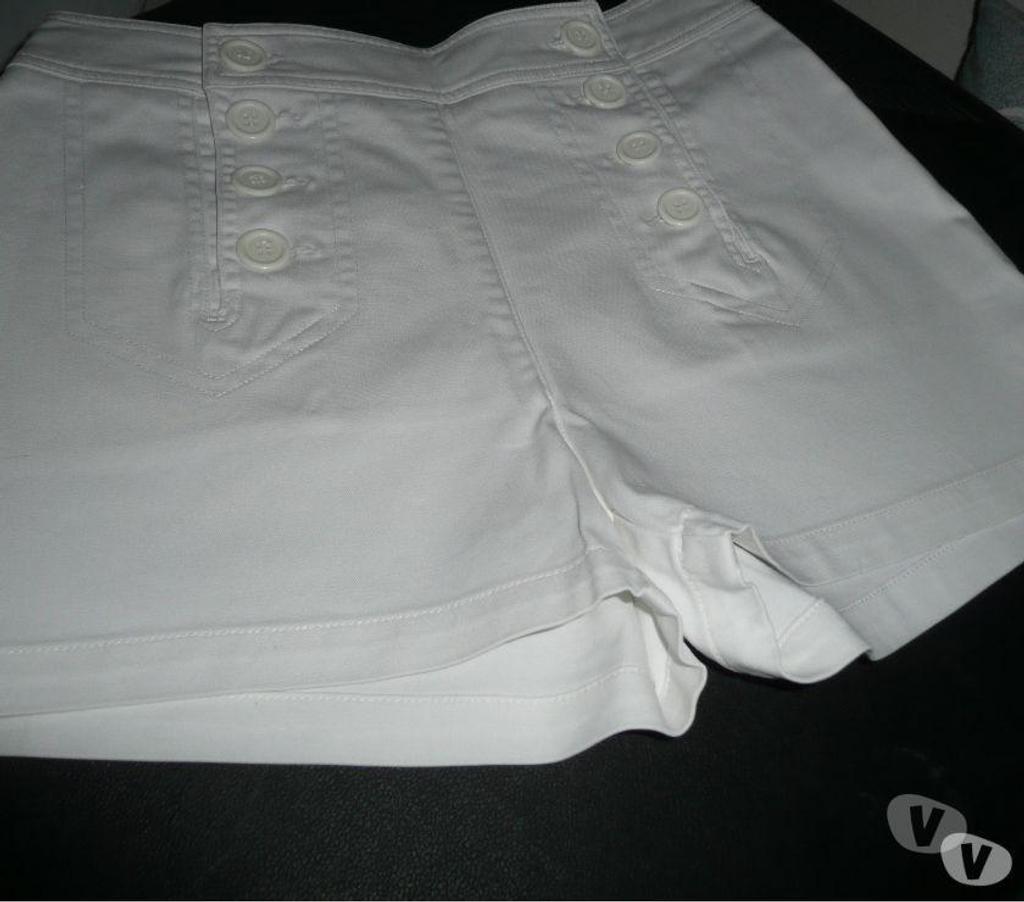 Vêtements occasion Seine-et-Marne Meaux - 77100 - Photos Vivastreet SHORT femme taille 36