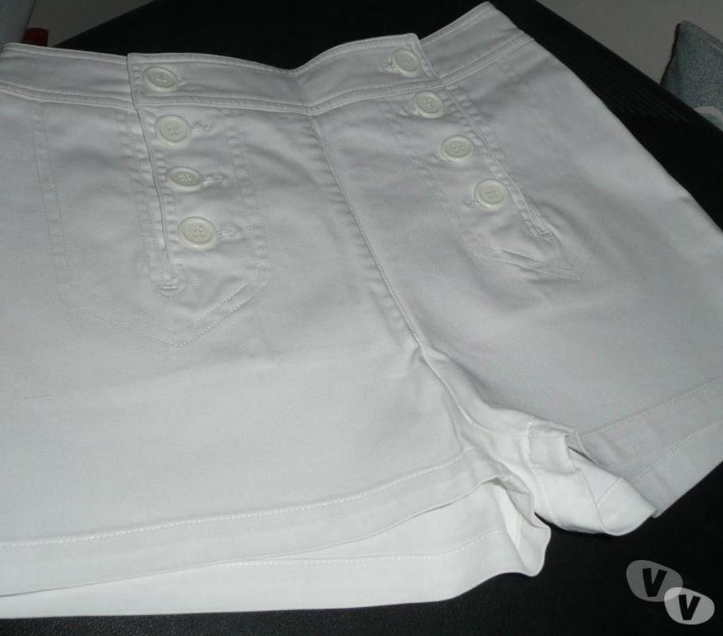 Vêtements occasion Seine-et-Marne Meaux - 77100 - Photos Vivastreet SHORT femme taille 36