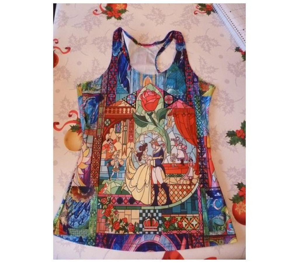 Vêtements occasion Moselle Hauconcourt - 57280 - Photos Vivastreet Tee-shirt Belle et la bete XL disney anime TV ciné fille ron