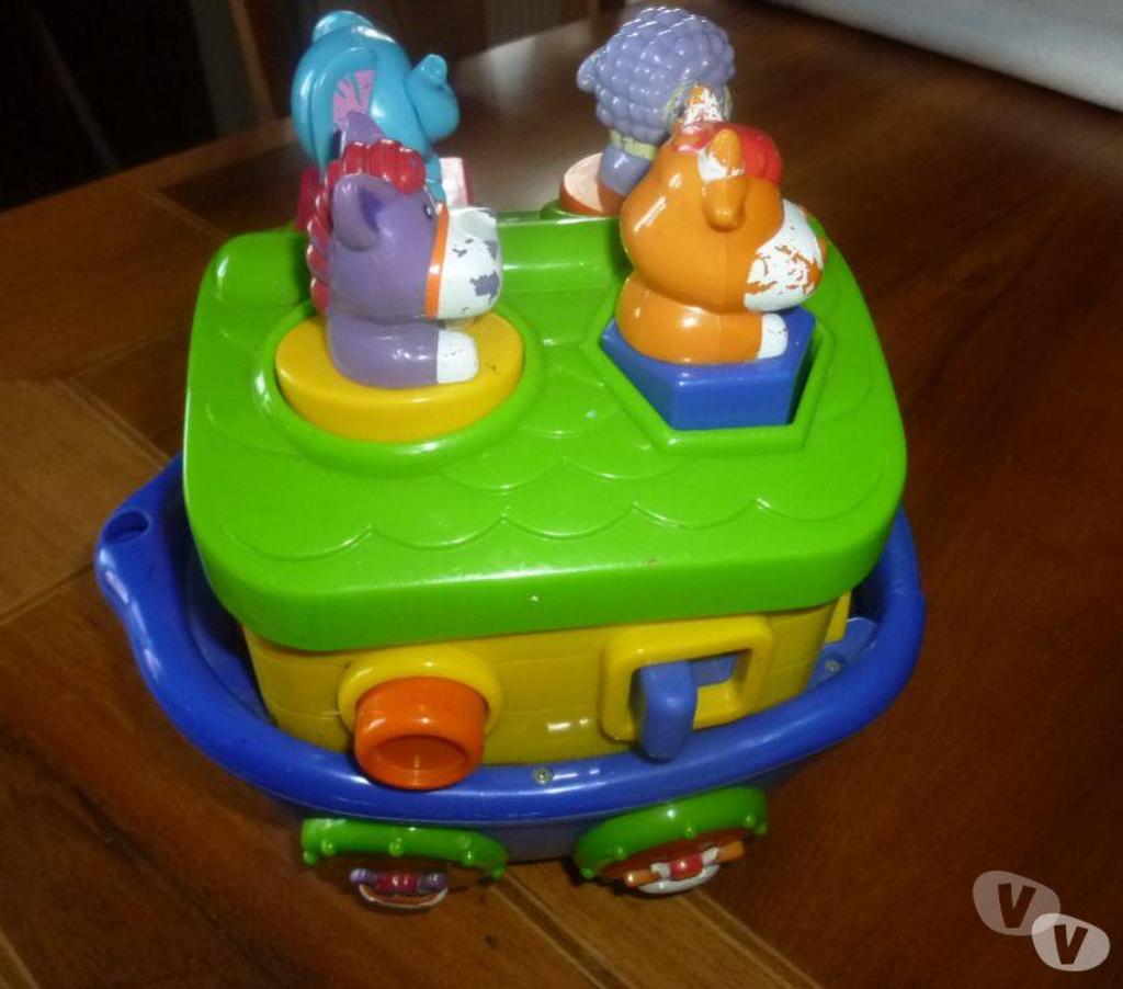 Equipements bébés Rhône La Mulatiere - 69350 - Photos Vivastreet Lot de 2 jouets à tirer pour bébé 9 mois 2 ans environ 