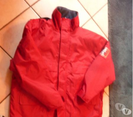 Vêtements occasion Rhône La Mulatiere - 69350 - Photos Vivastreet Anorak rouge marine XL XXL