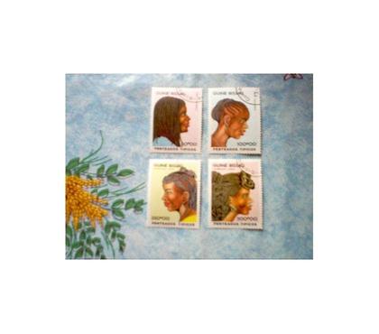 Collections Boue Aisne - Photos Vivastreet LOT TIMBRES GUIGNÉ - BISSAU A VOIR