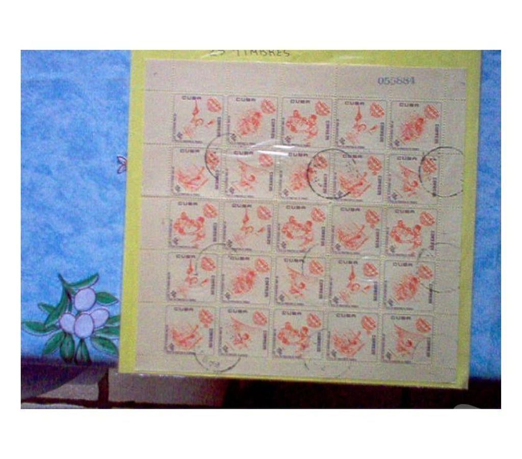 Collection Aisne Boue - 02450 - Photos Vivastreet BLOC FEUILLET TIMBRES CUBA 