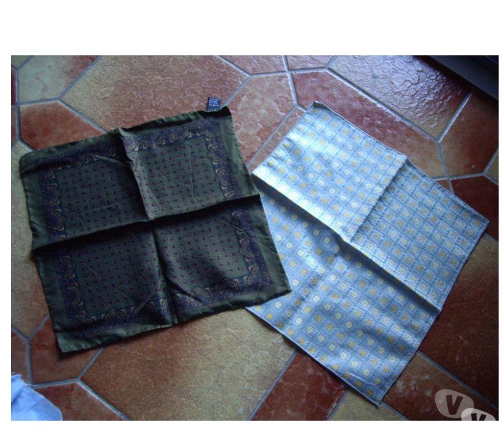 Accessoires - Bagagerie Bas-Rhin Bouxwiller - 67330 - Photos Vivastreet Tour de cou-Foulard, Echarpes et Pochettes de Poche Homme