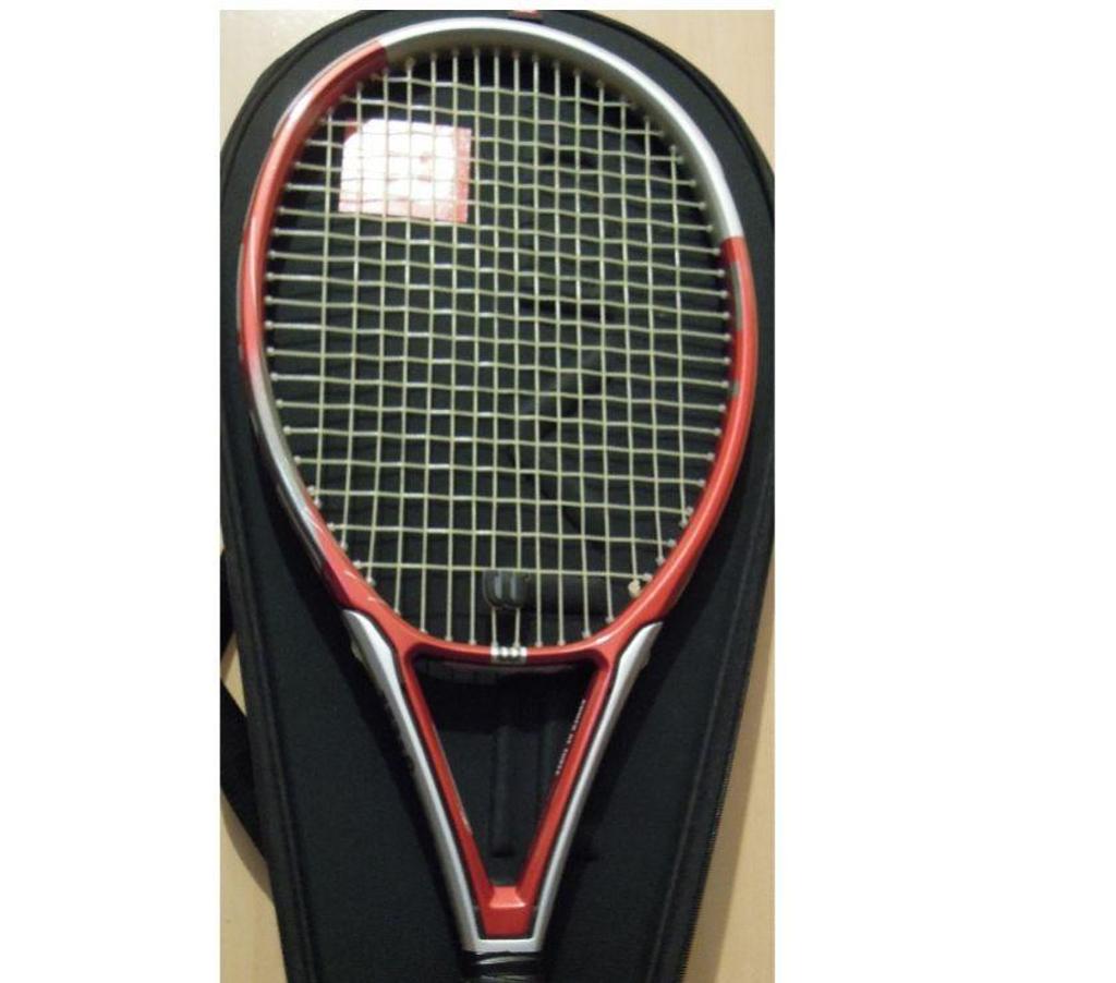 Matériel de sport Lot-et-Garonne Villeneuve sur Lot - 47300 - Photos Vivastreet raquette tennis WILSON Triad 5 grip 4 TBE