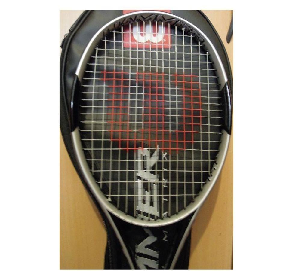 Matériel de sport Lot-et-Garonne Villeneuve sur Lot - 47300 - Photos Vivastreet Raquette tennis WILSON Hammer 7 grip 4 occasion