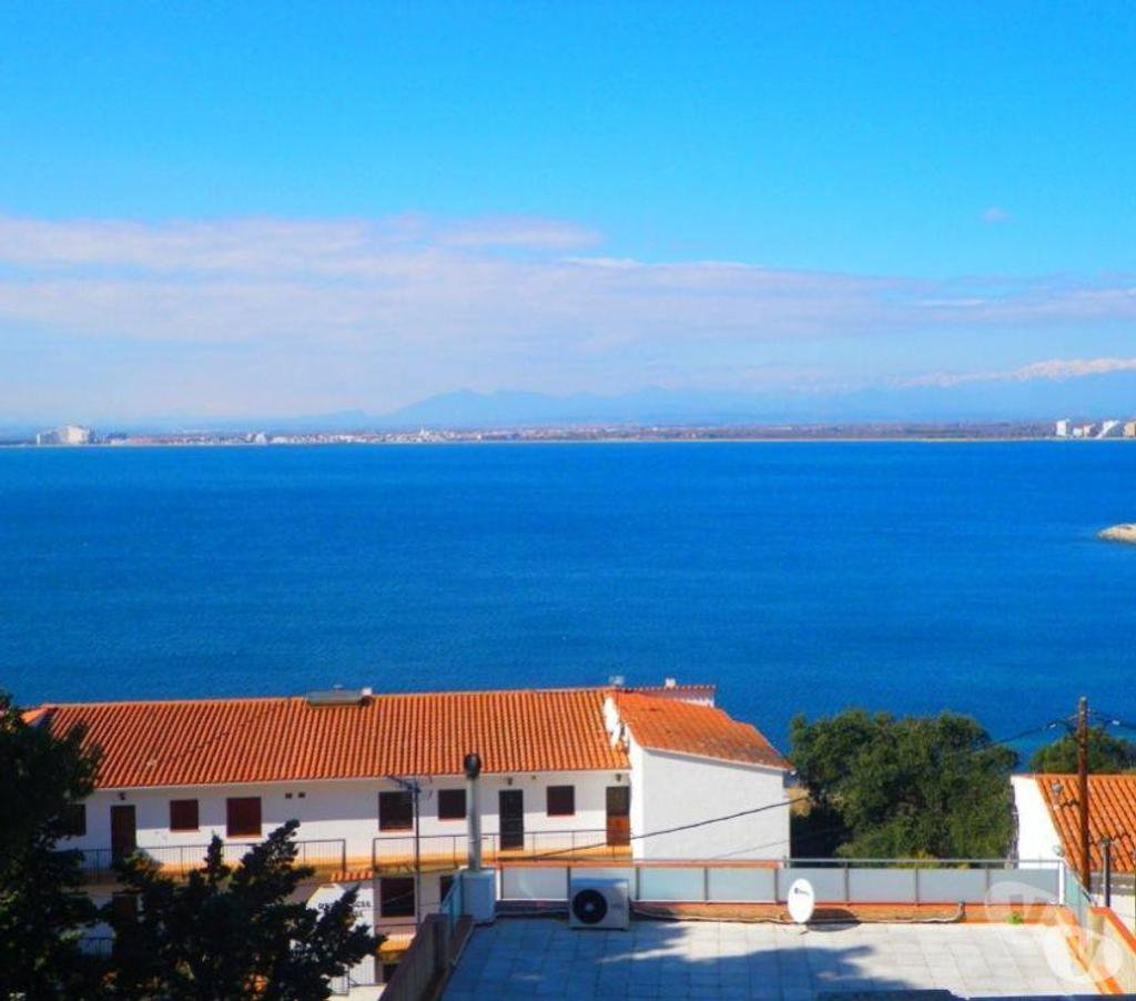 location saisonniere Espagne - Photos Vivastreet Location vacances appartement Climatisé MARYVISTA ROSES
