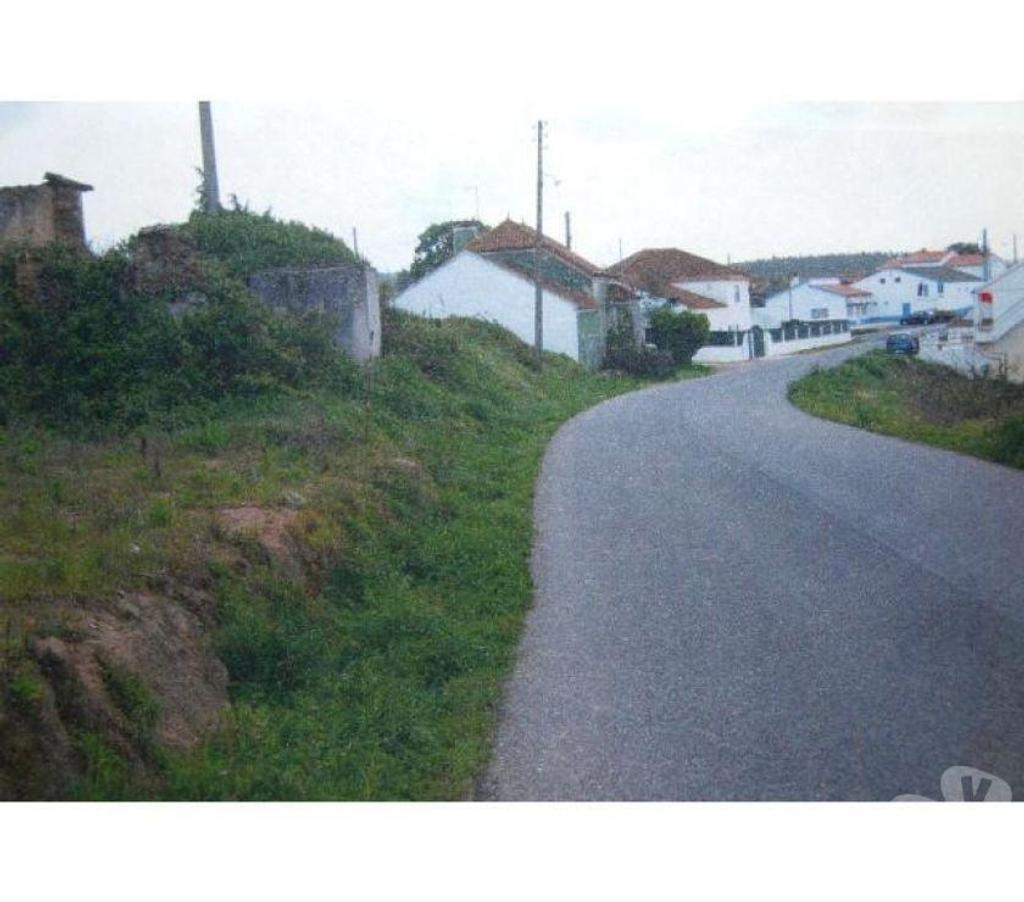Terrain à vendre Portugal - Photos Vivastreet Terrain - Caldas da Rainha - 701m2