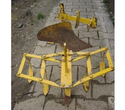 Bricolage - Jardin - Outillage Chevigny St Sauveur Côte-d'Or - Photos Vivastreet charrue et canadien pour motobineuse ou motoculteur