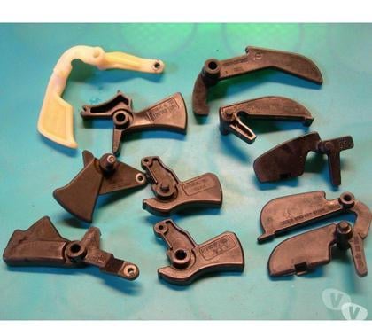 Bricolage - Jardin - Outillage Marcellaz Haute-Savoie - Photos Vivastreet leviers arrêt et accélérateur de tronconneuse Stihl