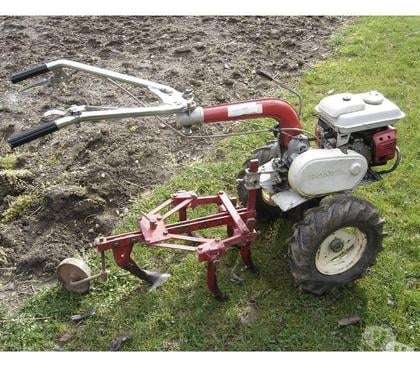 Bricolage - Jardin - Outillage Dijon Côte-d'Or - Photos Vivastreet motoculteur f28 et son canadien