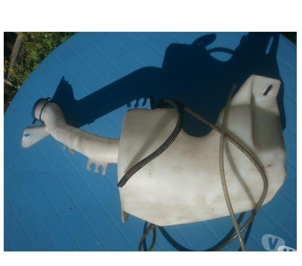 Pièces et services auto Seine-et-Marne Montceaux les Provins - 77151 - Photos Vivastreet xsara bocal lave glace