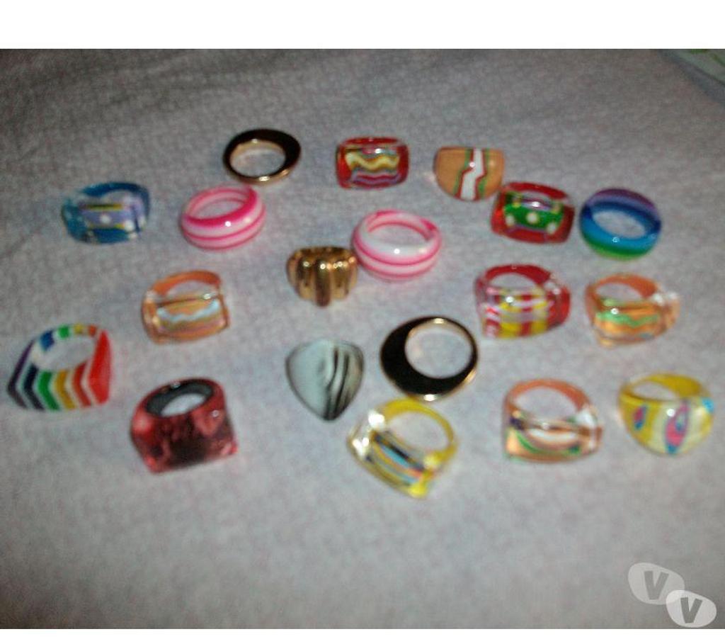 Bijoux occasion Bas-Rhin Bouxwiller - 67330 - Photos Vivastreet Bijoux Fantaisie (boucles d'oreilles, colliers, bracelets..)