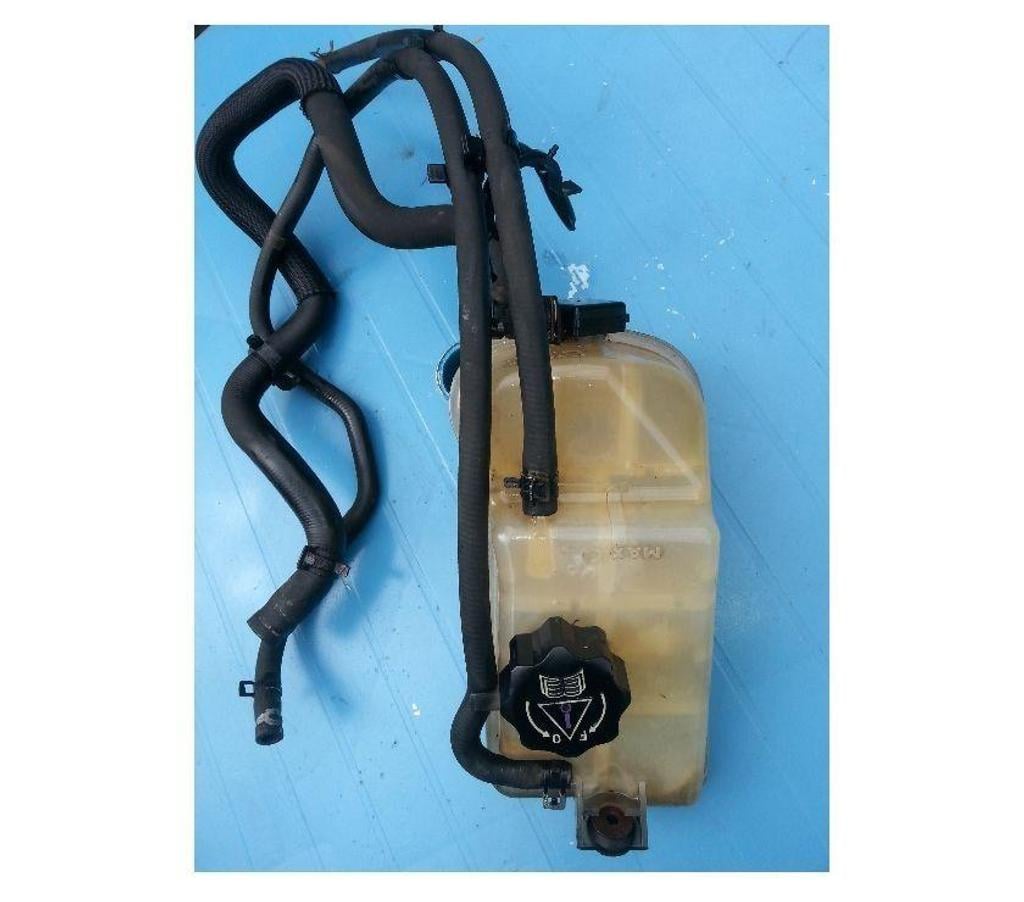 Pièces et services auto Seine-et-Marne Montceaux les Provins - 77151 - Photos Vivastreet xsara bocal refroidissement