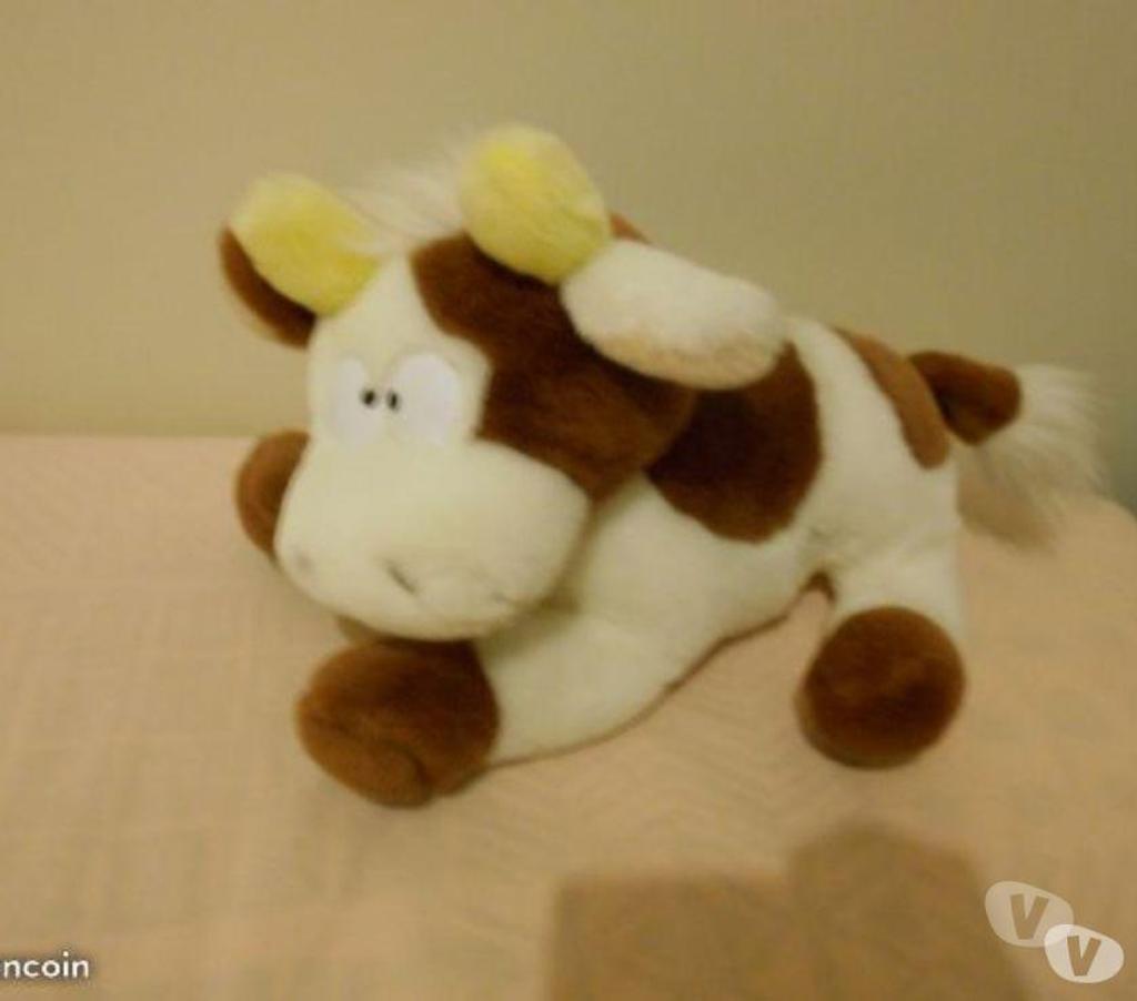 Jeux - Jouets Marne Courcy - 51220 - Photos Vivastreet peluche vache rigolote