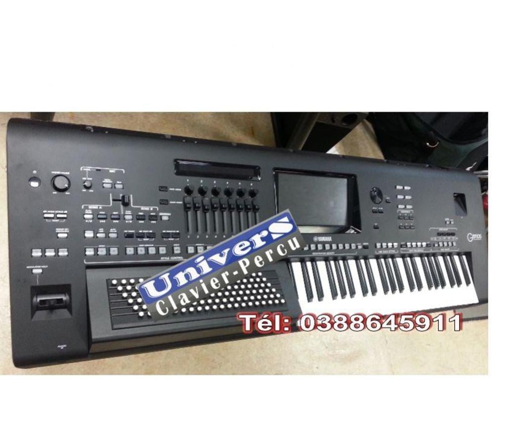 Instruments de musique Bas-Rhin Mommenheim - 67670 - Photos Vivastreet YAMAHA GENOS 1 - basses accordéon-main droite piano