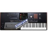 KORG PA5X-76 -basses accordéon - main droite piano