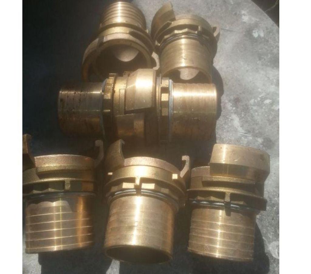 Matériel Seine-et-Marne Montceaux les Provins - 77151 - Photos Vivastreet raccord pompier 