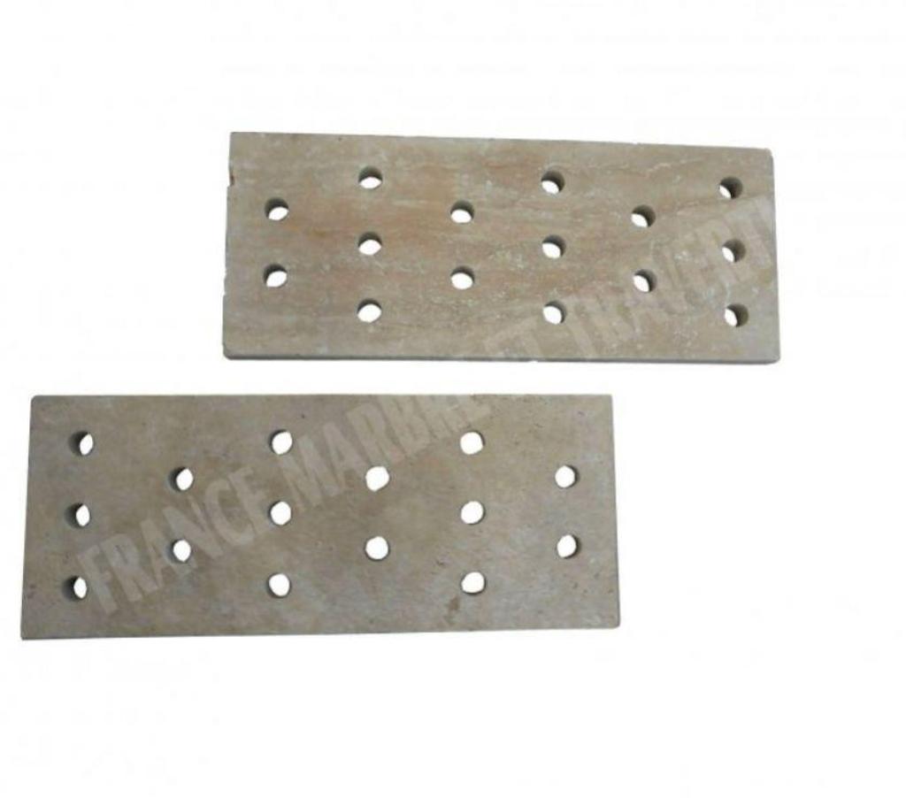  Var Forcalqueiret - 83136 - Photos Vivastreet Travertin Classique Grille Perfore 25x61 cm REF 858