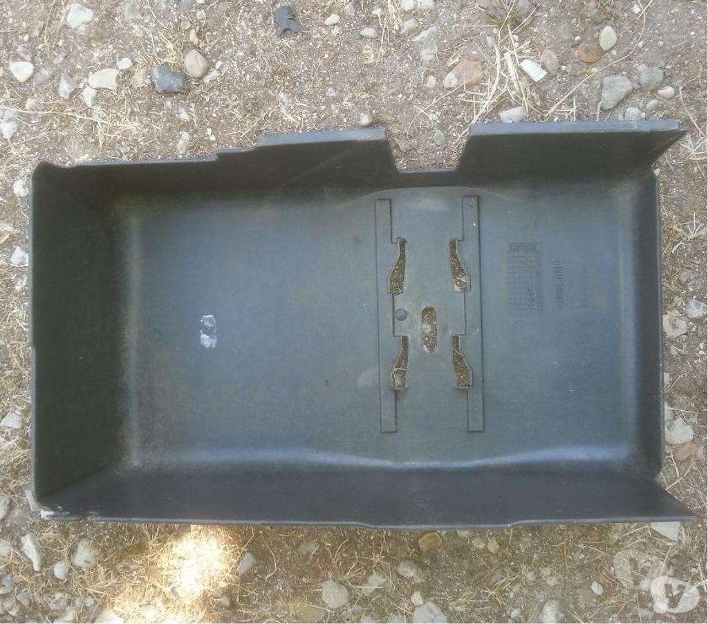 Pièces et services auto Seine-et-Marne Montceaux les Provins - 77151 - Photos Vivastreet cache batterie xsara picasso 