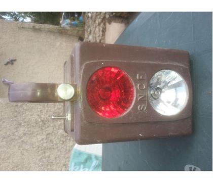 Collection Montceaux les Provins Seine-et-Marne - Photos Vivastreet lampe Sncf