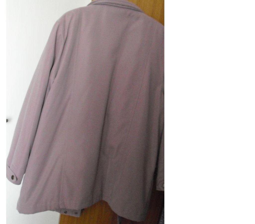 Vêtements occasion Pas-de-Calais Noyelles Godault - 62950 - Photos Vivastreet veste suédine femme