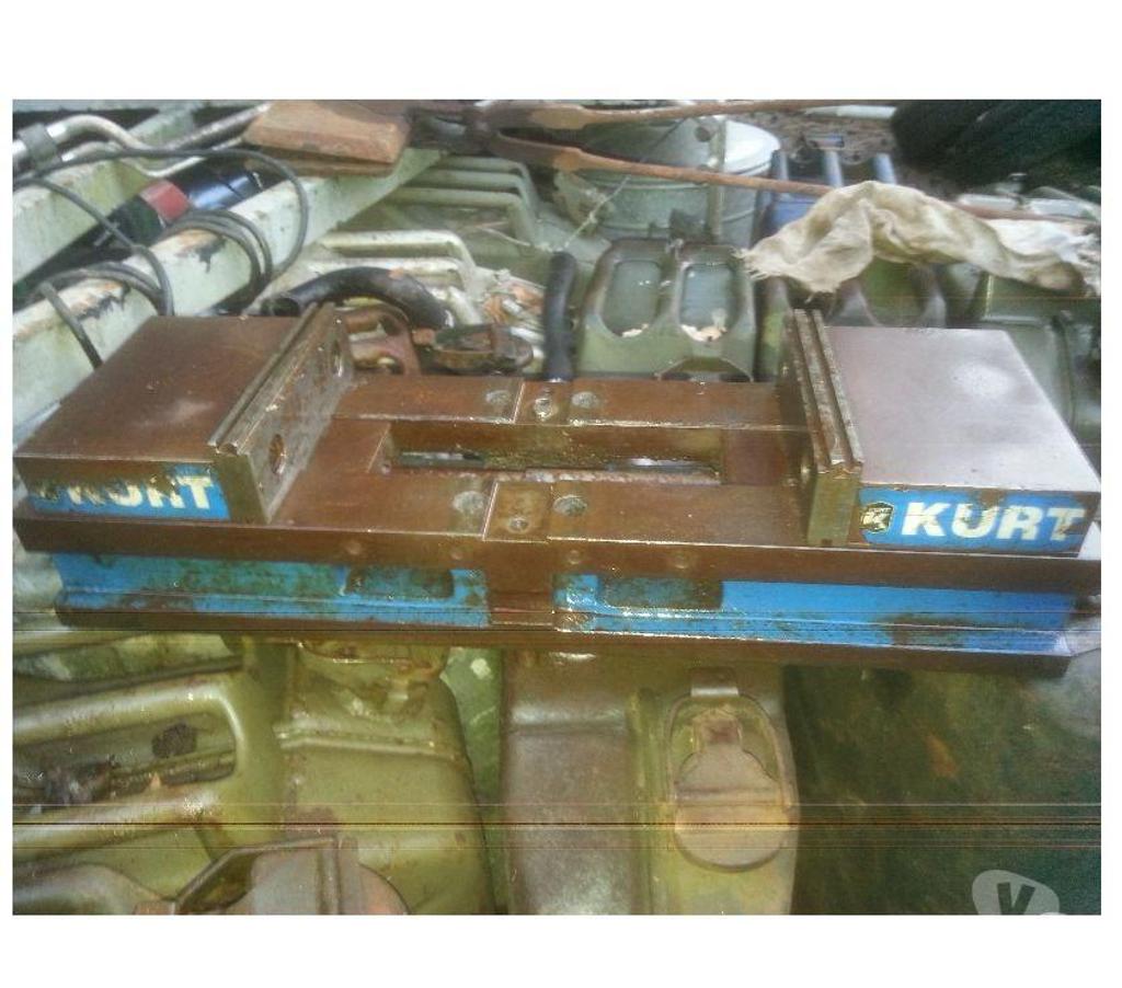 Matériel Seine-et-Marne Montceaux les Provins - 77151 - Photos Vivastreet KURT étau