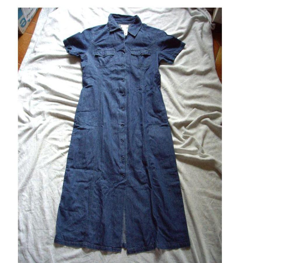 Vêtements occasion Bas-Rhin Bouxwiller - 67330 - Photos Vivastreet Habits et Vestes Femme Taille 40 à T.44-46