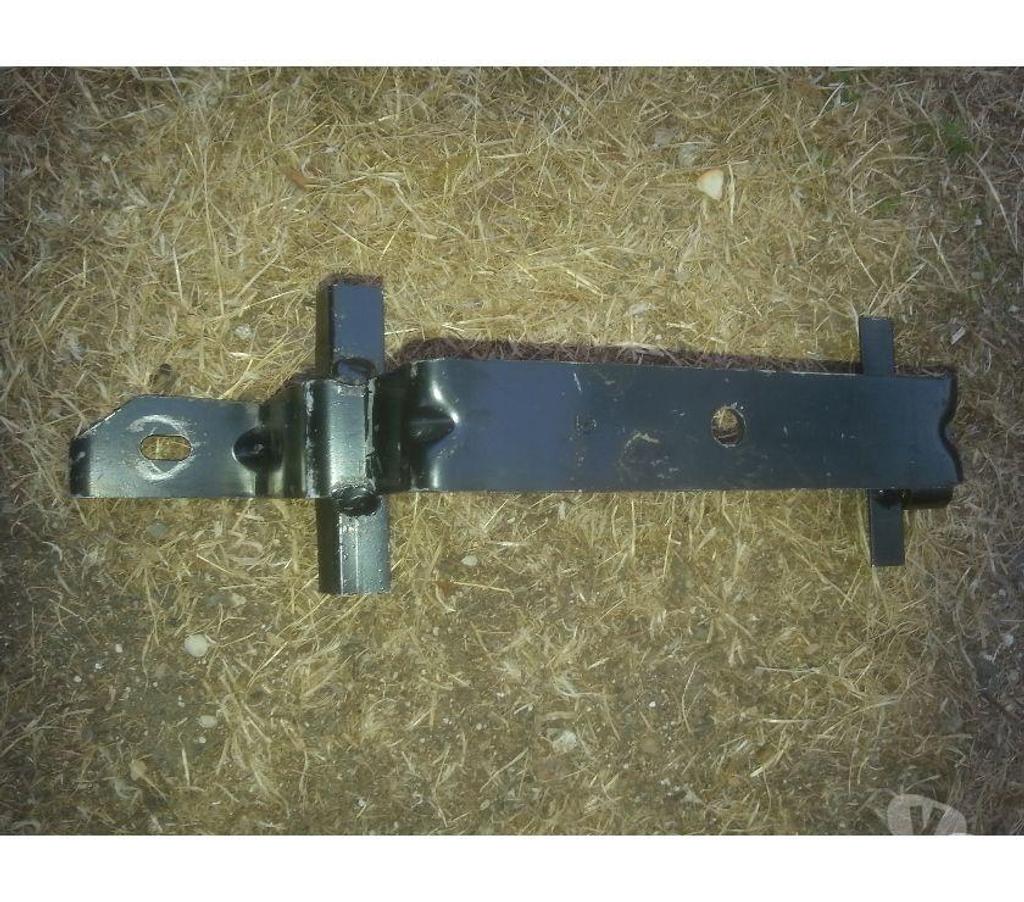 Pièces et services auto Seine-et-Marne Montceaux les Provins - 77151 - Photos Vivastreet xsara picasso fixation batterie