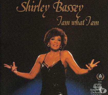 CD occasion Antony Hauts-de-Seine - Photos Vivastreet CD Shirley Bassey I Am What I Am