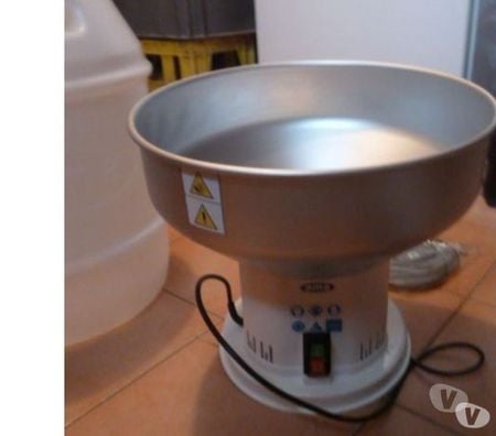 Electroménager occasion Val-d'Oise Cormeilles en Parisis - 95240 - Photos Vivastreet Moulin a grain à usage alimentaire