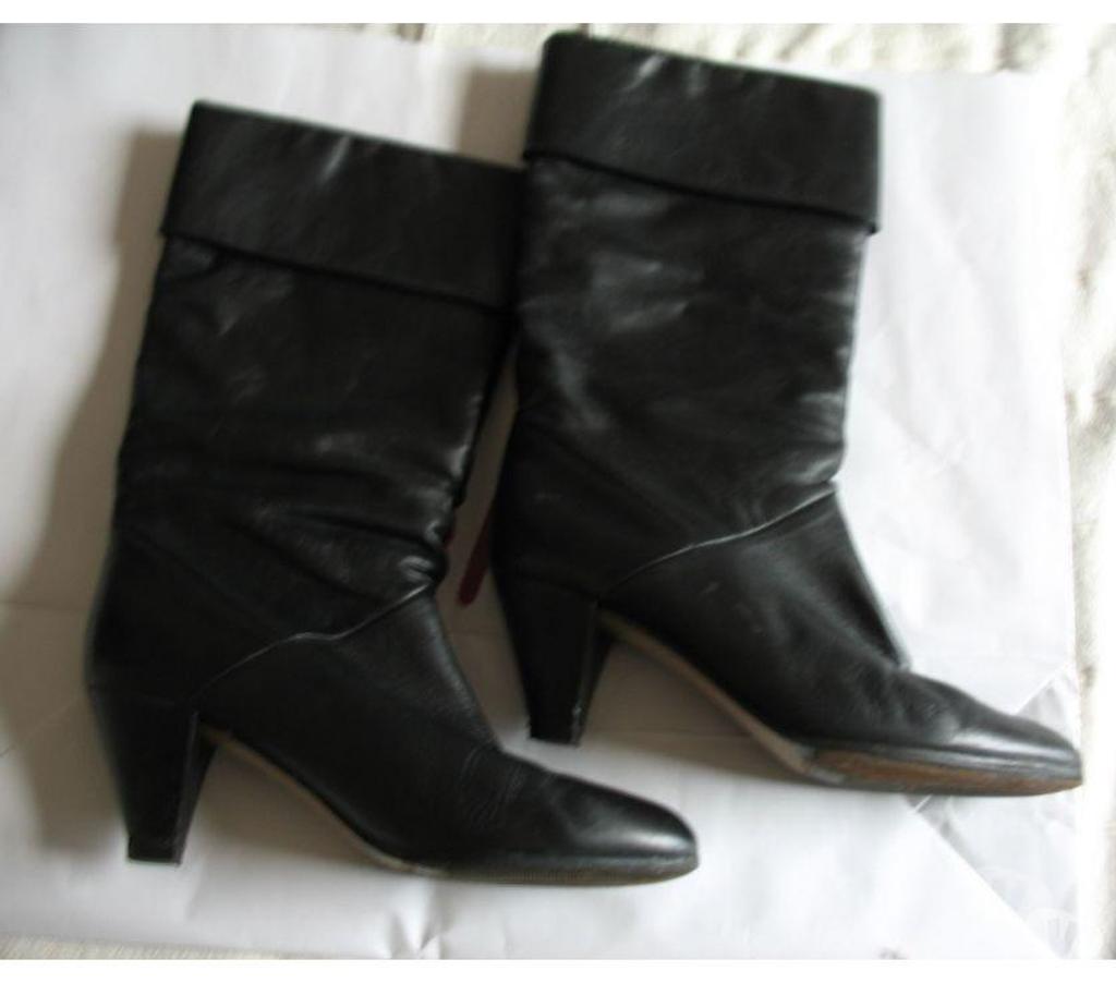 Chaussures Alpes-Maritimes Antibes - 06600 - Photos Vivastreet bottes cuir noir