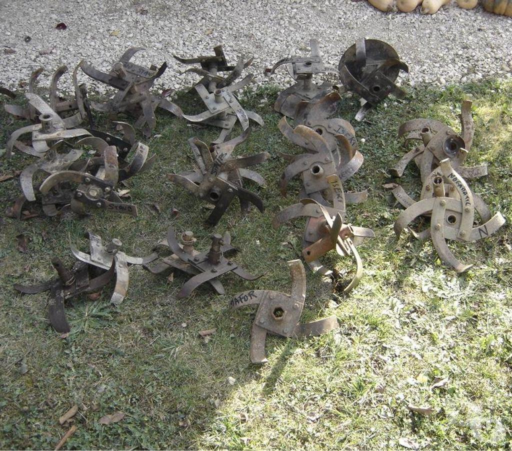  Côte-d'Or Dijon - 21000 - Photos Vivastreet fraise et pont boite de motoculteur et motobineuse