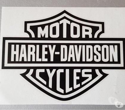 Pièces et services moto Carnon Hérault - Photos Vivastreet Autocollant bar and shield harley 20x15 cm