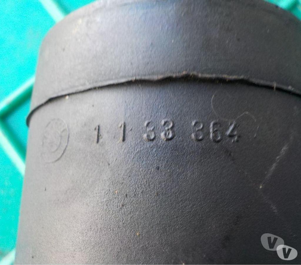 Pièces et services auto Pyrénées-Orientales Perpignan - Photos Vivastreet 2 supports moteurs M50 bmw e34 modele 520iet 525i