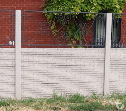 Photos Vivastreet Clôture en béton décorative