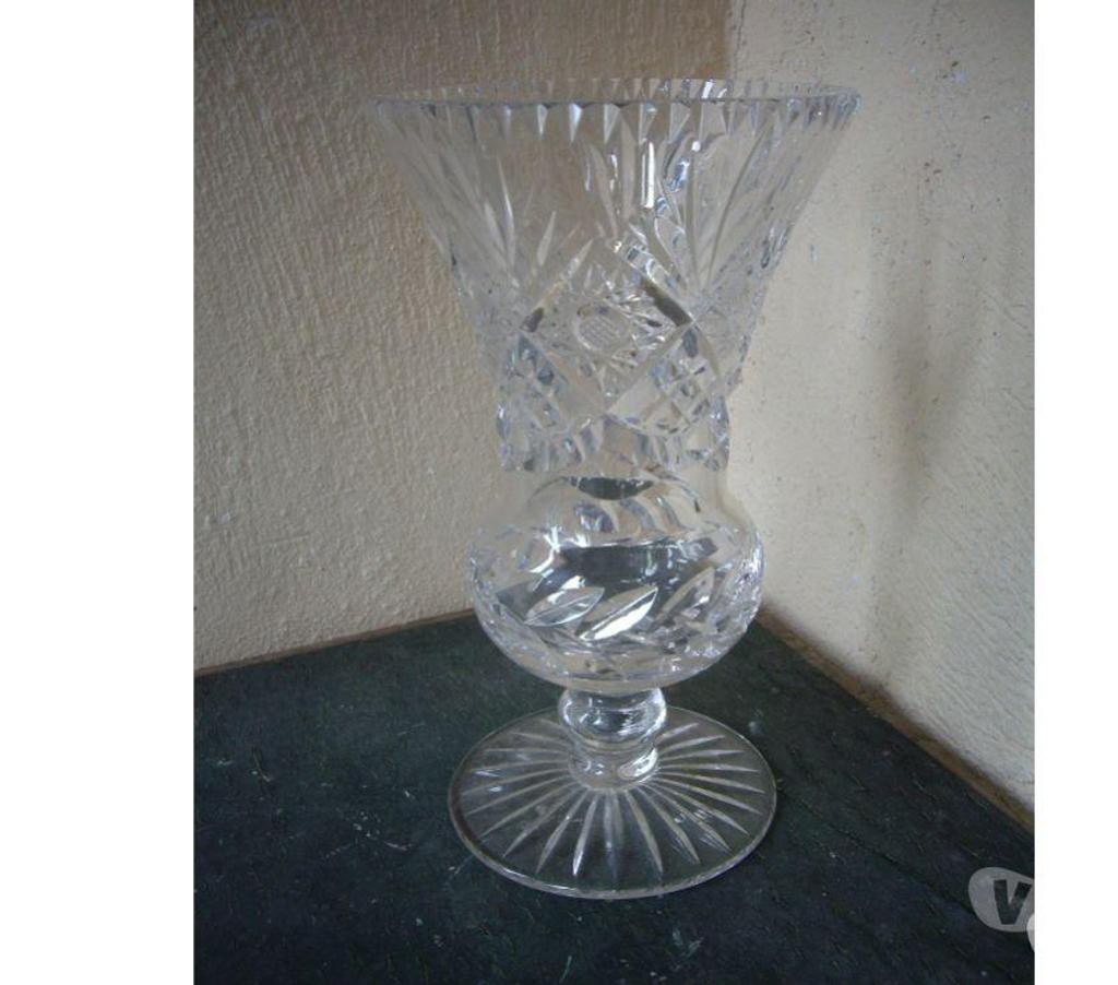 Décoration - art Bas-Rhin Bouxwiller - 67330 - Photos Vivastreet Vases de 0,50 € à 5 €