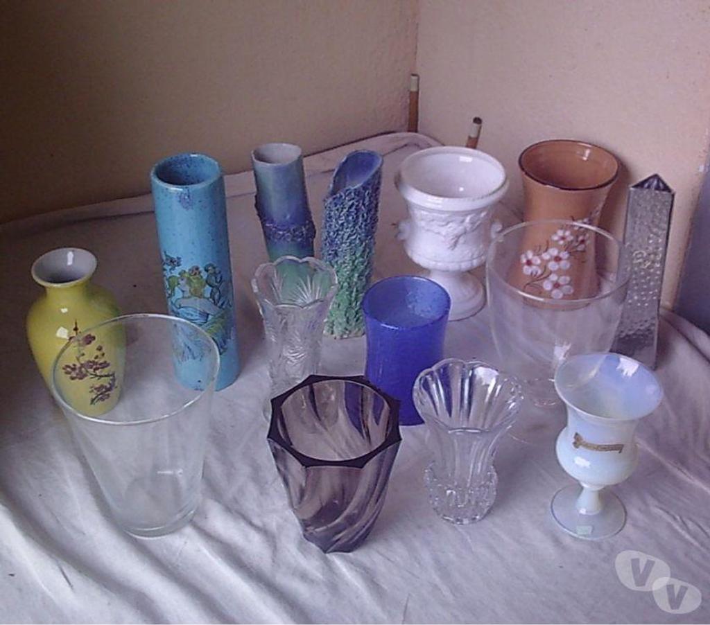 Décoration - art Bas-Rhin Bouxwiller - 67330 - Photos Vivastreet Vases de 0,50 € à 5 €