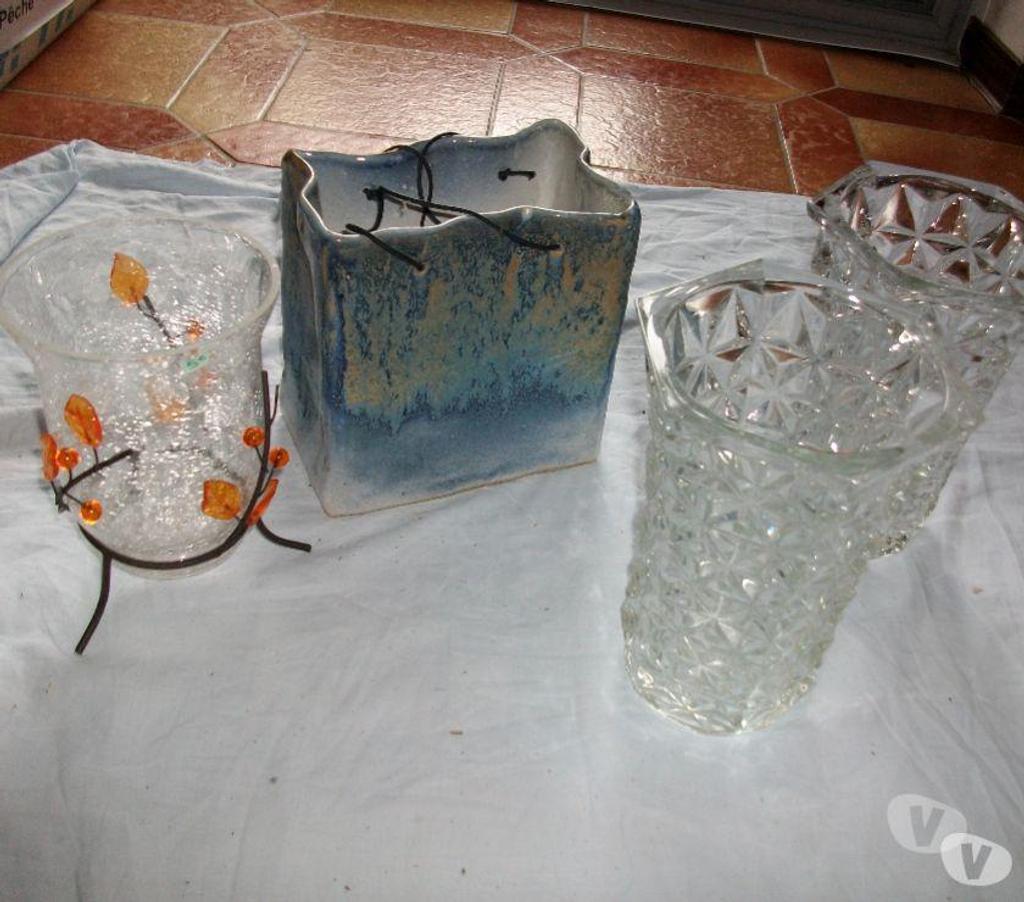 Décoration - art Bas-Rhin Bouxwiller - 67330 - Photos Vivastreet Vases de 0,50 € à 5 €
