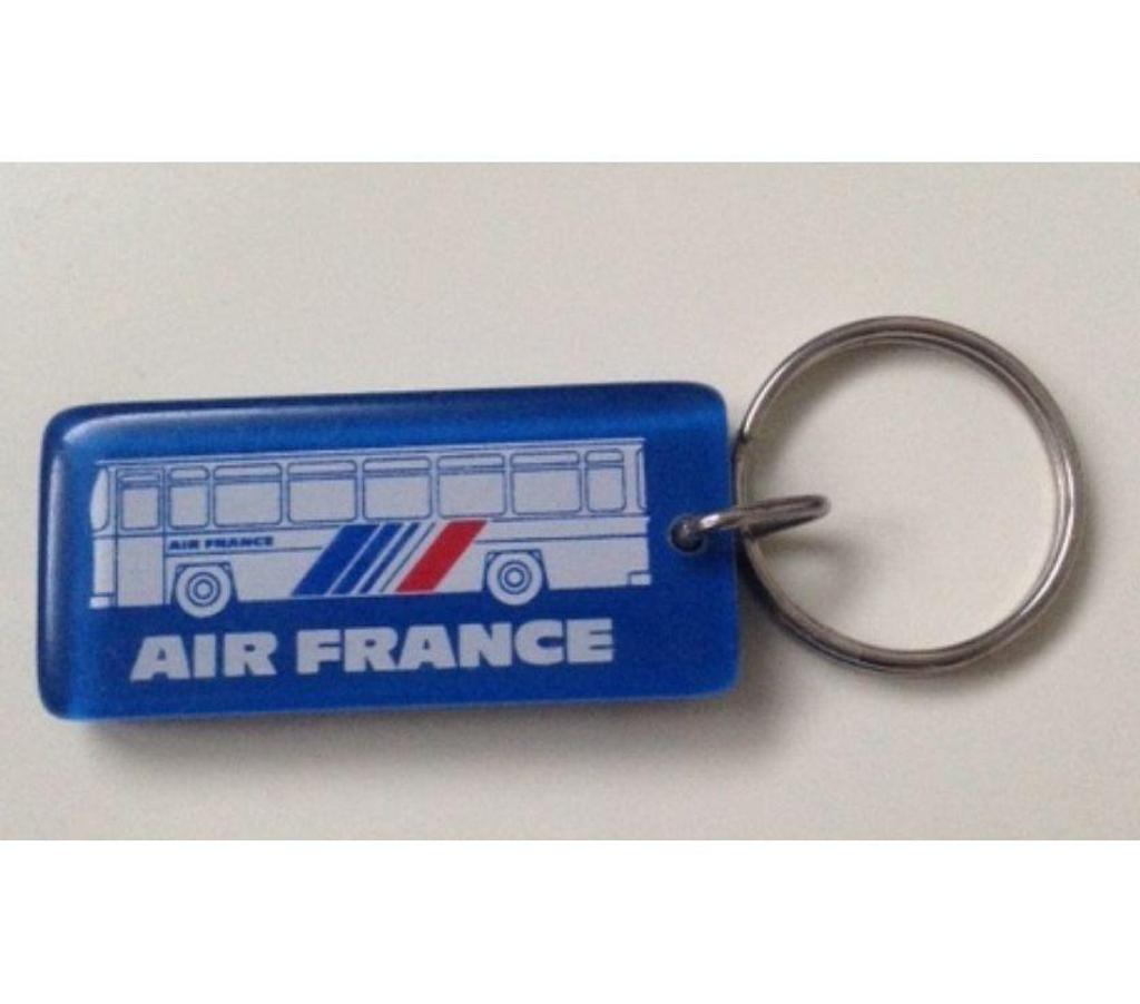 Collection Seine-et-Marne Meaux - 77100 - Photos Vivastreet PORTE CLEFS AIR FRANCE (bus)