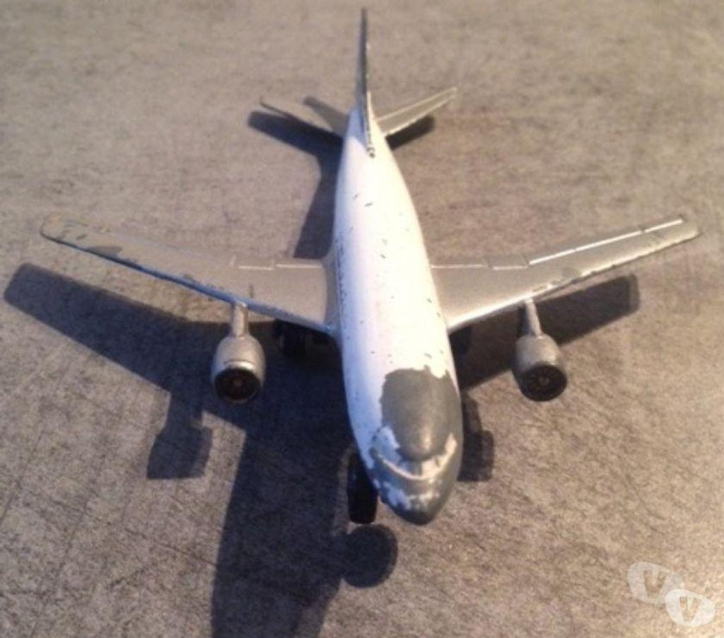 Collection Seine-et-Marne Meaux - 77100 - Photos Vivastreet AVION métal A300 AIRBUS Matchbox 1973