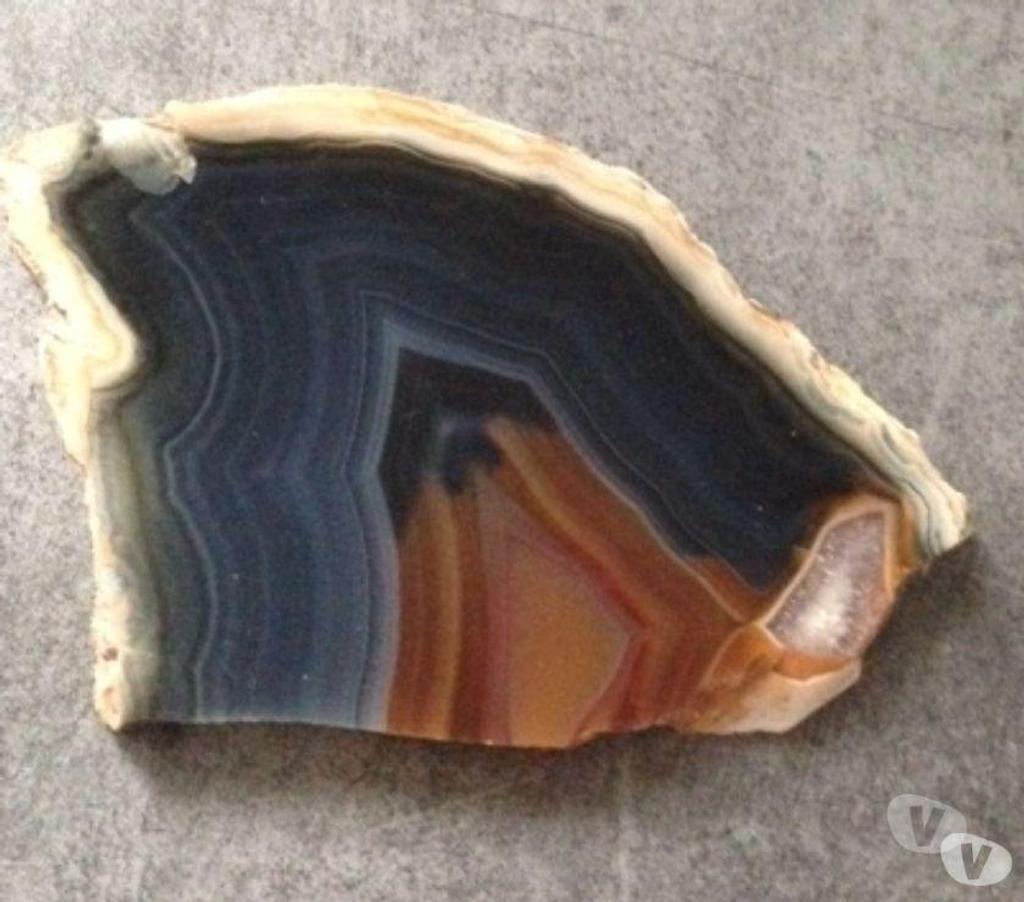 Collection Seine-et-Marne Meaux - 77100 - Photos Vivastreet Minéral "AGATE" demi- tranche poids 98 g 