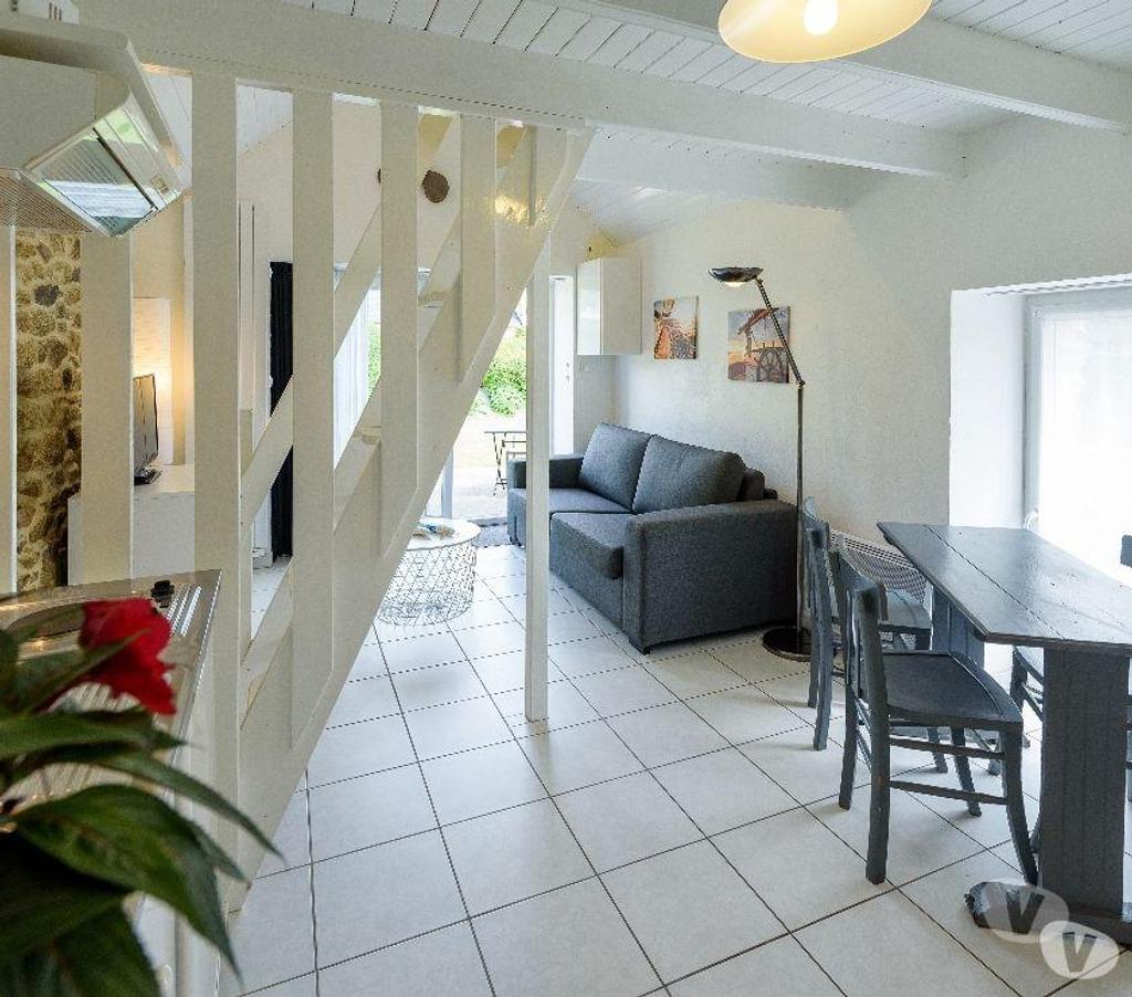 location saisonniere Finistère Plouguin - 29830 - Photos Vivastreet Gîtes 3* Piscine Couverte Chauffé proche Mer.